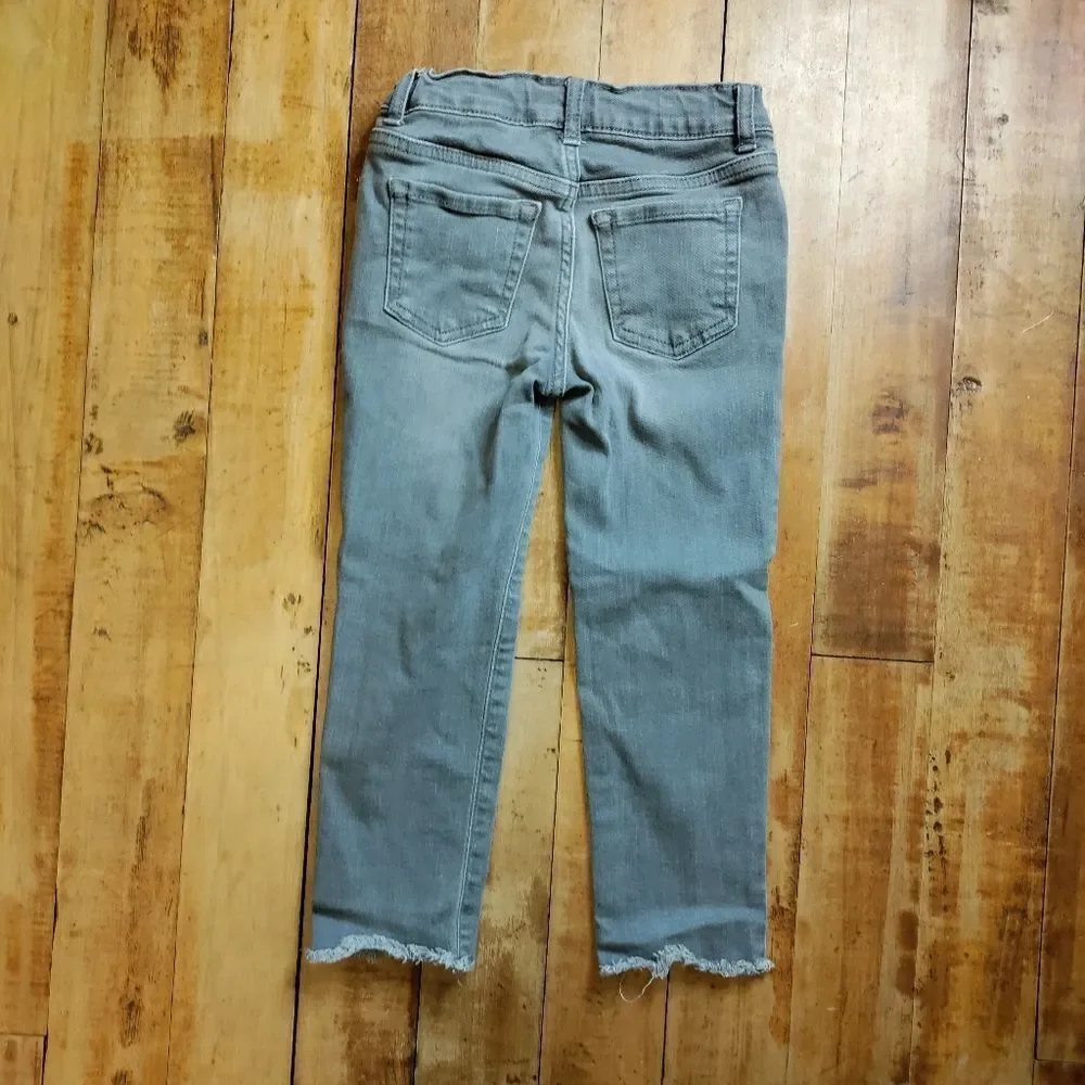 Place size 5 gray jeans straight leg distressed frayed hem adjustable waist